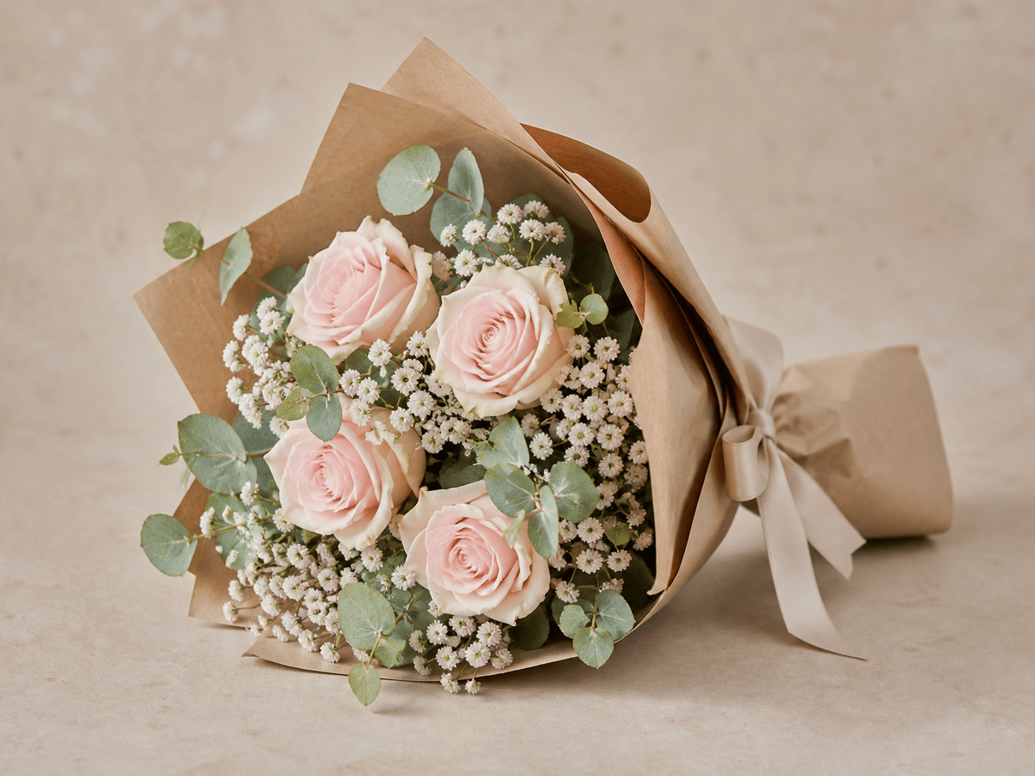 Fresh rose bouquet